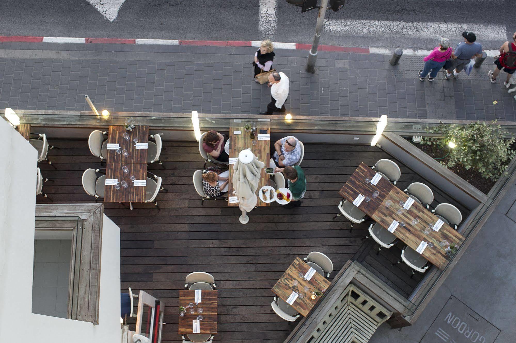 กอร์ดอน บายเดอะบีช Hotel เทลอาวีฟ ภายนอก รูปภาพ